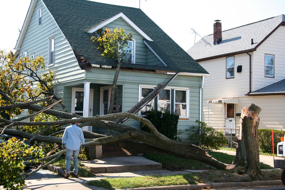 Read more about the article Storm Damage & How Roofing Insurance Works